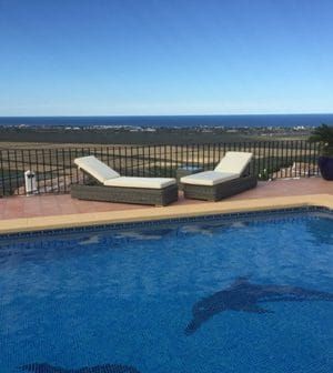Ligbedden Theoules bezorgd in vakantiehuis Spanje