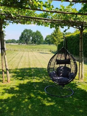 Hangstoel Rio bezorgd in België