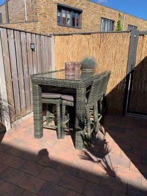 Tuinmeubelen bezorgd in Tilburg