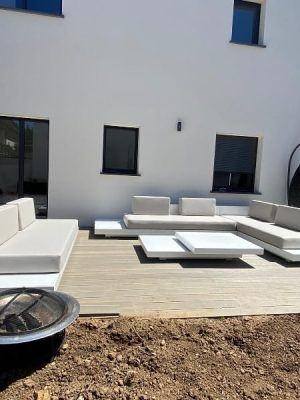 Loungeset Ibiza Aluminium bezorgd in Parijs