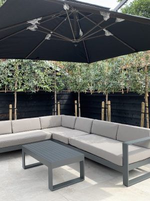 Tuinmeubelen bezorgd in Oisterwijk