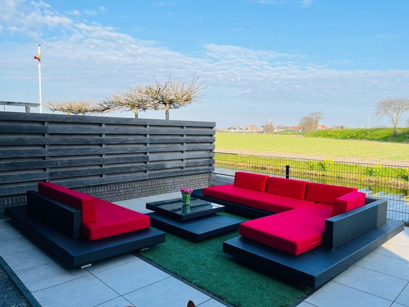 luxe loungeset rode kussen
