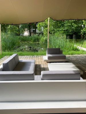 Tuinmeubelen bezorgd in Lokeren België