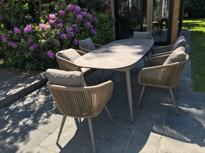 Complete tuinsets met dining tafel en stoelen